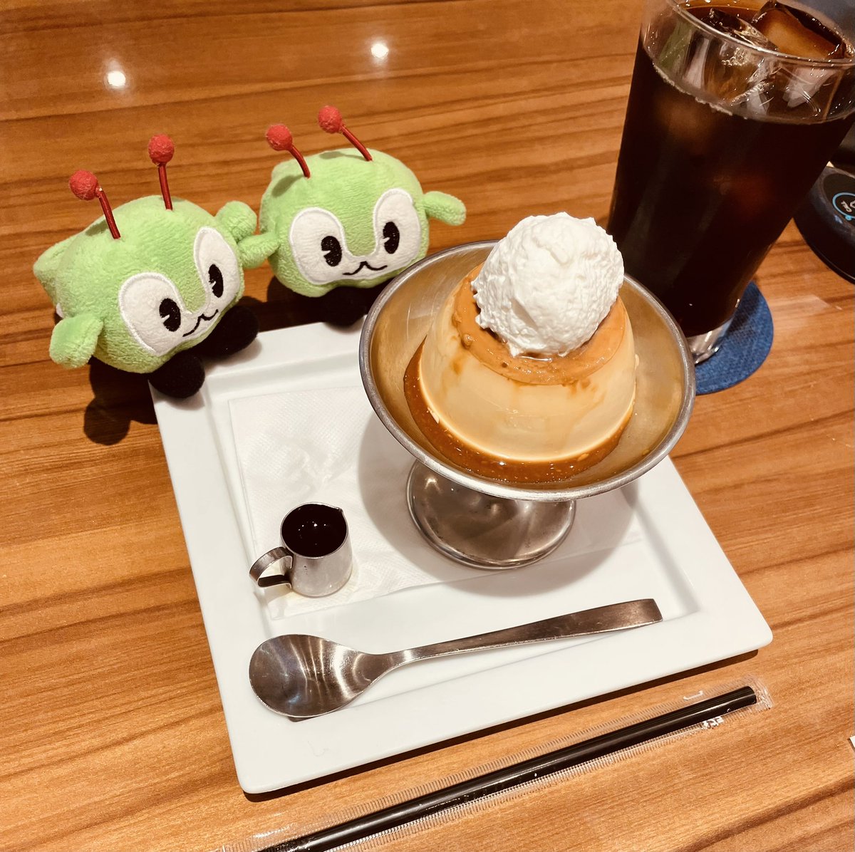 ♡°+猫の顔のこけし 木製♡°+♫•*¨*•.¸¸♪ ♡°+猫の顔のこけし 木製♡°+♫•*¨*•.¸¸♪ 工芸品