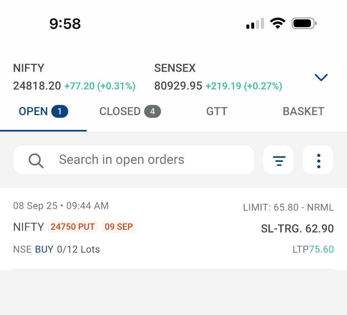 visitalok's tweet photo. Still showing Ltp as 75.6 on neo app.. though real LTP is around 33 @kotakneo @Ashish1Nanda https://t.co/lsTODBayBs