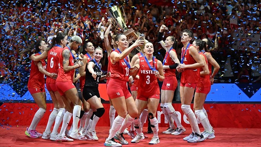 Helâl Size Atatürk'ün kızları! 

Tarihinde ilk kez finale kalan ve Kadınlar Voleybol Dünya Şampiyonası'nda  2'cilik ve gümüş madalya ile gururumuz olan 
Filenin Sultanları!

Yolunuz açık, kararlılık ve başarılarınız daim olsun! 🧿☀️🌳❤️👏⚘️👏🎈🇹🇷