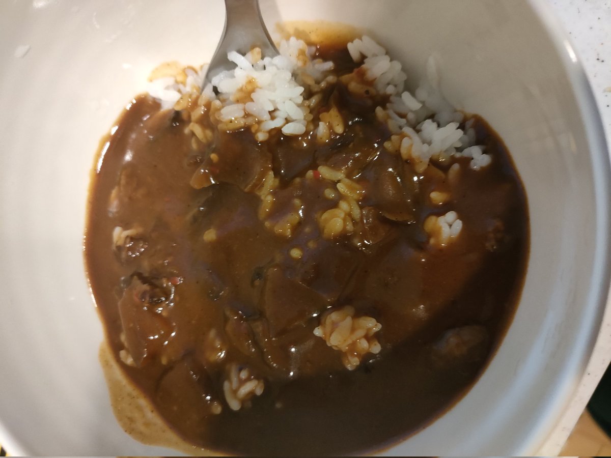 #house
#大人の激辛カレー
は、水無しで食せます😤
でも汗はかきます😅😅