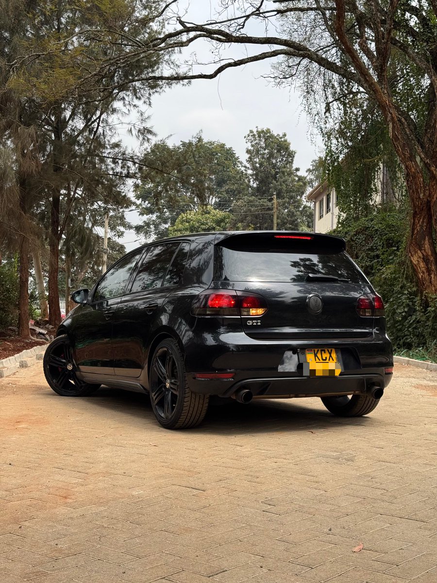 2012 VW Golf GTI
Asking at Ksh 1,250,000
• 2000cc turbocharged petrol
• GTI performance trim
• Sporty bucket seats with red stitching
• DSG automatic with paddle shifts
• Aggressive GTI styling and alloy wheels
☎️0798033265