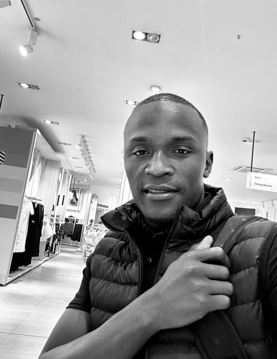 Alex_kirya9's tweet photo. Dear Men,
Sex is too spiritual. Stop giving every woman your body.
As a man, never sleep with low-quality girls just because they're easy.
You will absorb their bad energy and spirits. https://t.co/I0X31S0tUE