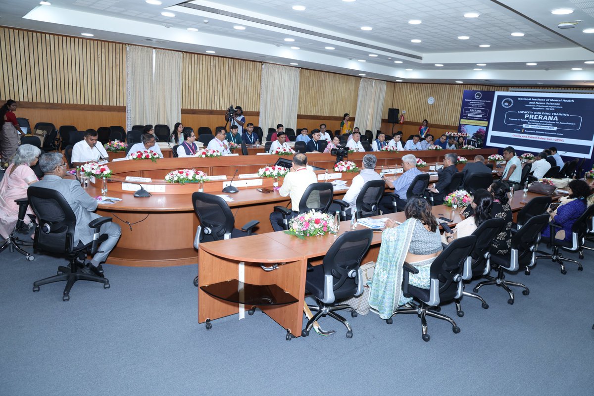 NIMHANS_BLR's tweet photo. 🌟 Insightful. Impactful. Inspiring.
@pratimamurthy , Director at NIMHANS, delivered an enlightening session on Quality Assurance, Patient Safety & Accreditation.
Her words reinforced why quality is the backbone of trust in healthcare.
@MoHFW_INDIA
#NIMHANS #PRERANA #QPSC https://t.co/zonOiwpCID