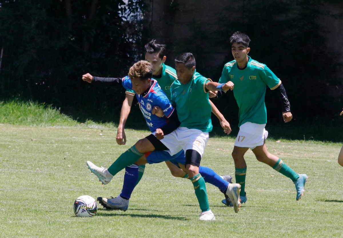 AliadosPuebla's tweet photo. En marcha  la Liga de Fútbol #INDET Región Audi. 
SEBN MX-CTM remontó el marcador vs Cruz Azul-CTM quién se fajo en dos ocasiones para también remontar el marcador.
El final, un asombroso 7-5 a favor de SEBN  en una tarde en la que el espectáculo deportivo fue lo más destacado. 
En esta liga todos los equipos participantes muestran un gran entusiasmo destacando la presencia  del coach @leobardosoto ganador de 32 campeonatos. @CTMPuebla #AliadosPuebla