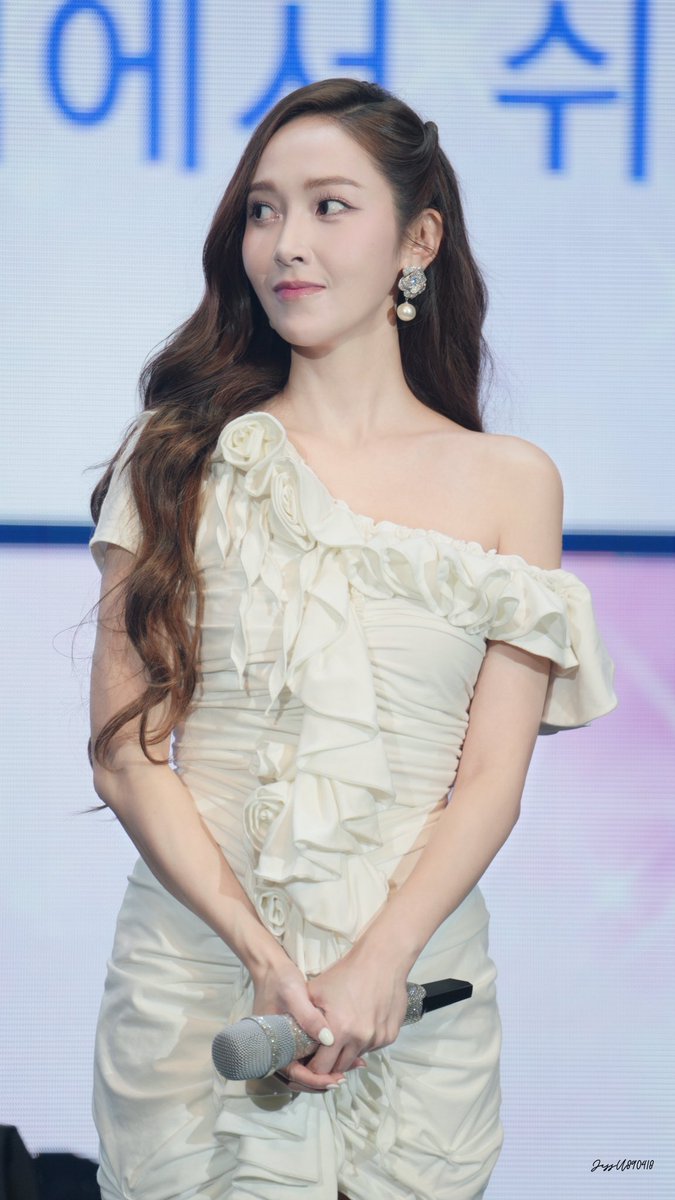 jessu890418.com tweet media