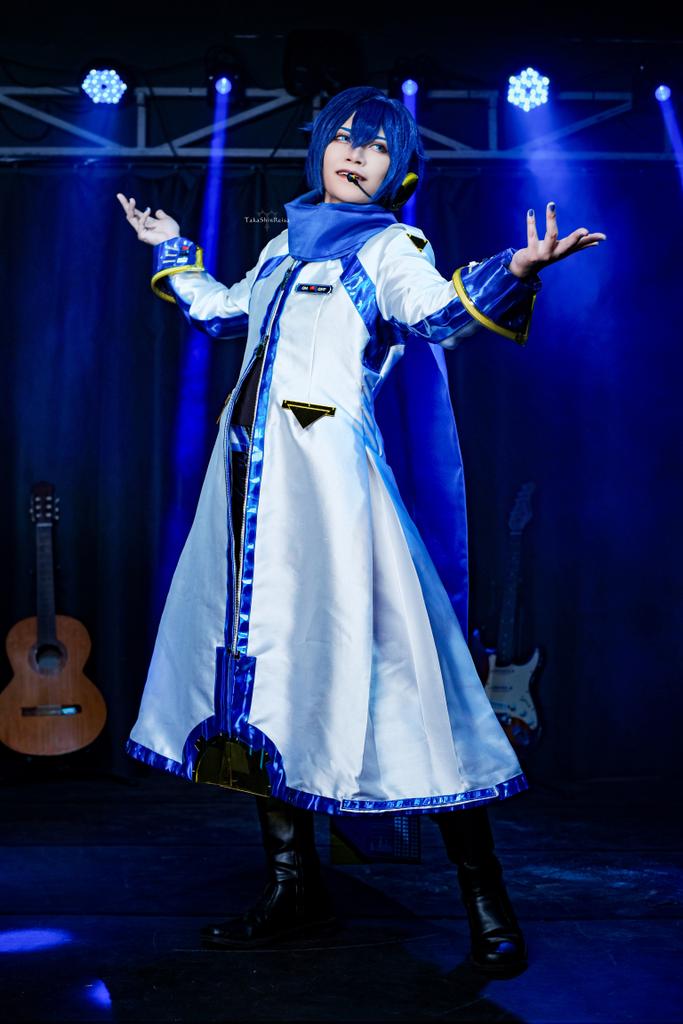 💙💙💙💙

KAITO V3 Cos
📸 Mr Graph 7

#KAITO #VOCALOID #KAITOV3 #Cos