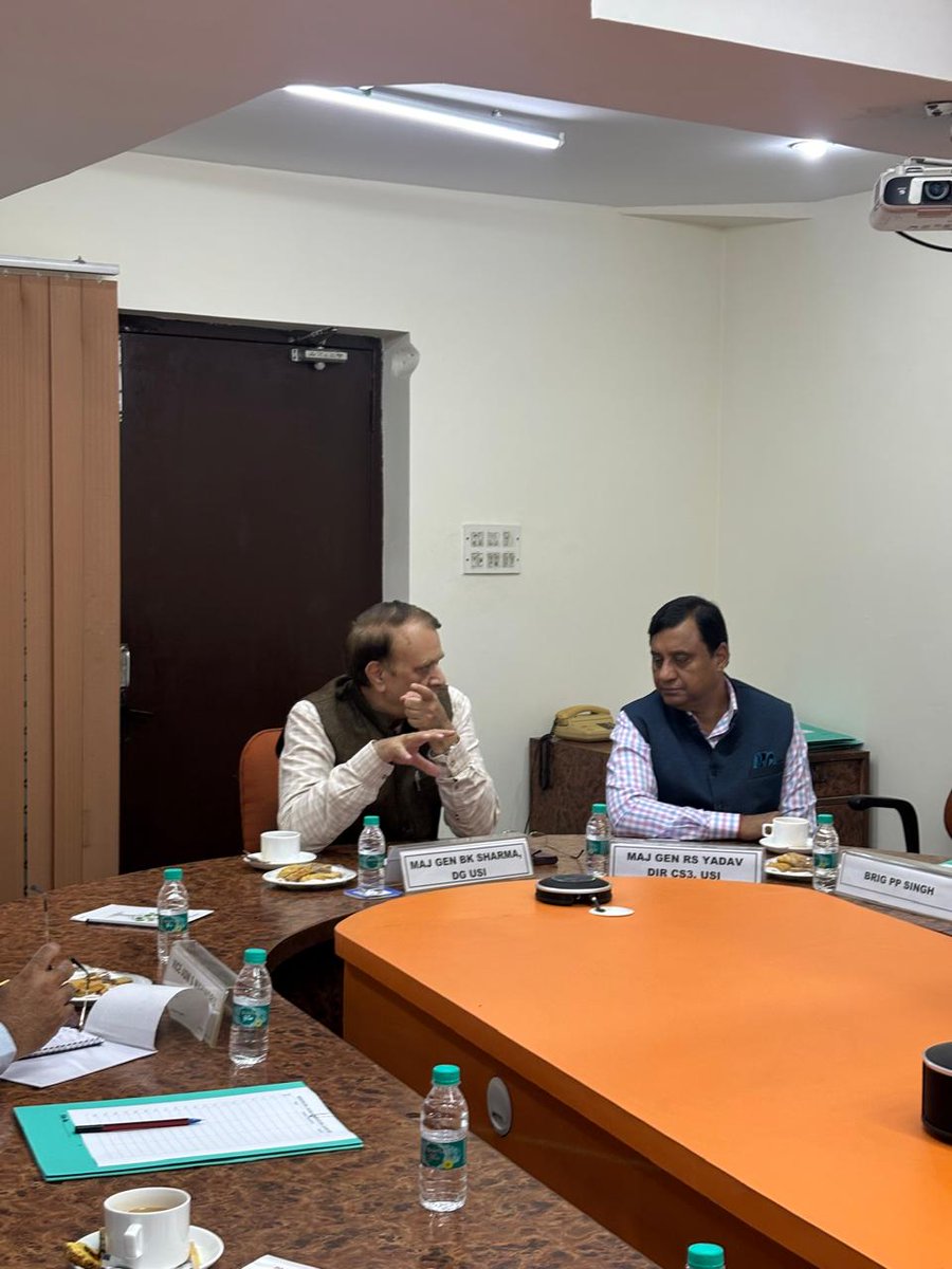 USIofIndia's tweet image. The Centre for Strategic Studies &amp;amp; Simulation (CS3), @USIofIndia, hosted the 2nd presentation under the Admiral RD Katari Chair of Excellence on “Maritime Grey Zone Warfare: A 360° View” by Vice Adm AK Chawla (Retd).

#CS3 #USI #MaritimeSecurity #GreyZoneWarfare