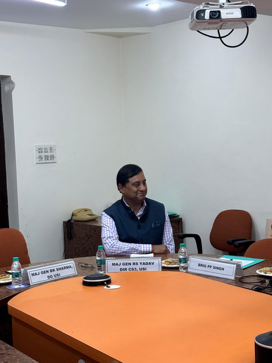 USIofIndia's tweet image. The Centre for Strategic Studies &amp;amp; Simulation (CS3), @USIofIndia, hosted the 2nd presentation under the Admiral RD Katari Chair of Excellence on “Maritime Grey Zone Warfare: A 360° View” by Vice Adm AK Chawla (Retd).

#CS3 #USI #MaritimeSecurity #GreyZoneWarfare