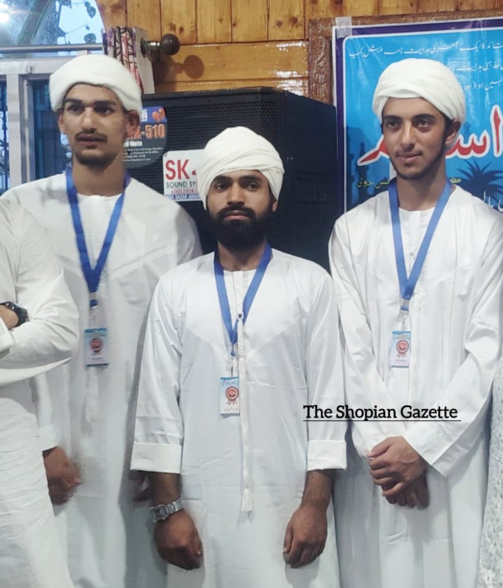 shopiangazette's tweet photo. #PalporaShopian
Masha Allah 3 boys from #Palpora, #Shopian, have successfully completed the memorization of the Holy Qur’an.
A proud moment of honor and blessing for their families and the community. @DistrictShopian https://t.co/FYQbTxNiB9