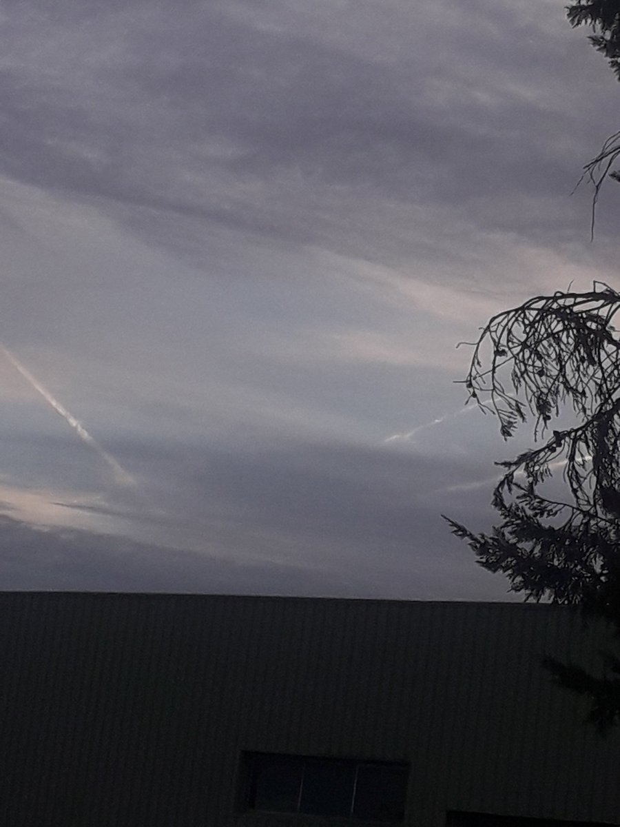 13_gaucho's tweet image. bjr #marseille  ... #gazage ✈💨💨💨☢☣ à fond