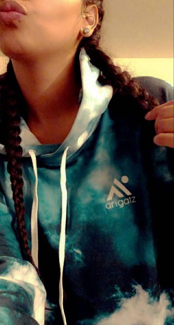 MeccaGodZilla's tweet image. It’s hoodie season. 🍂 &amp;amp; I designed this for #arigatz.
It draws from the Japanese folklore story of “Hoichi the Earless.” 

On the back? 👀A protective spell to ward off demons &amp;amp; devils. 👹👹

Learn more: 
arigatz.storenvy.com/products/29646…