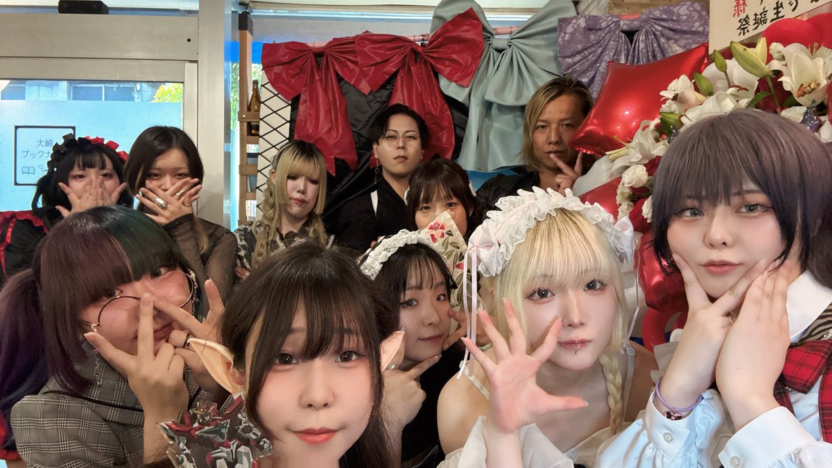 おぱん亭喫茶キャスト過去最大人数でした！！
最後は両日とも満席！むしろ席足りなくなる自体に…！
始終わいわいしててキャストのみんなも来てくれた人も楽しそうで最高でした！