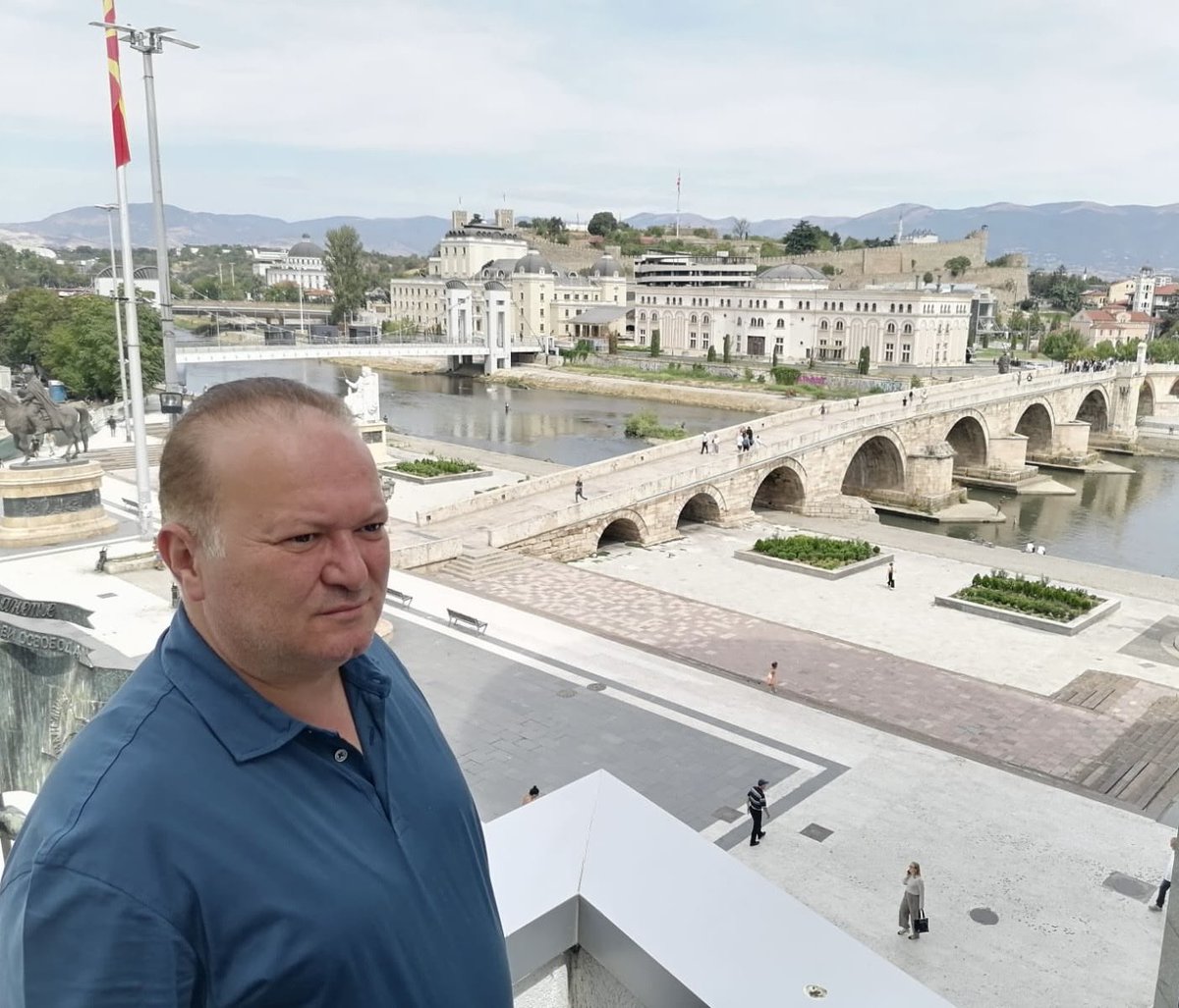 Yeni eğitim öğretim yılının ilk ders zili çalıyor.

Yaklaşık 18 milyon öğrenci / 1.2 milyon öğretmen / ve sektörün isimsiz kahramanlarına  2025 / 2026 eğitim sezonunda başarılar diliyorum.