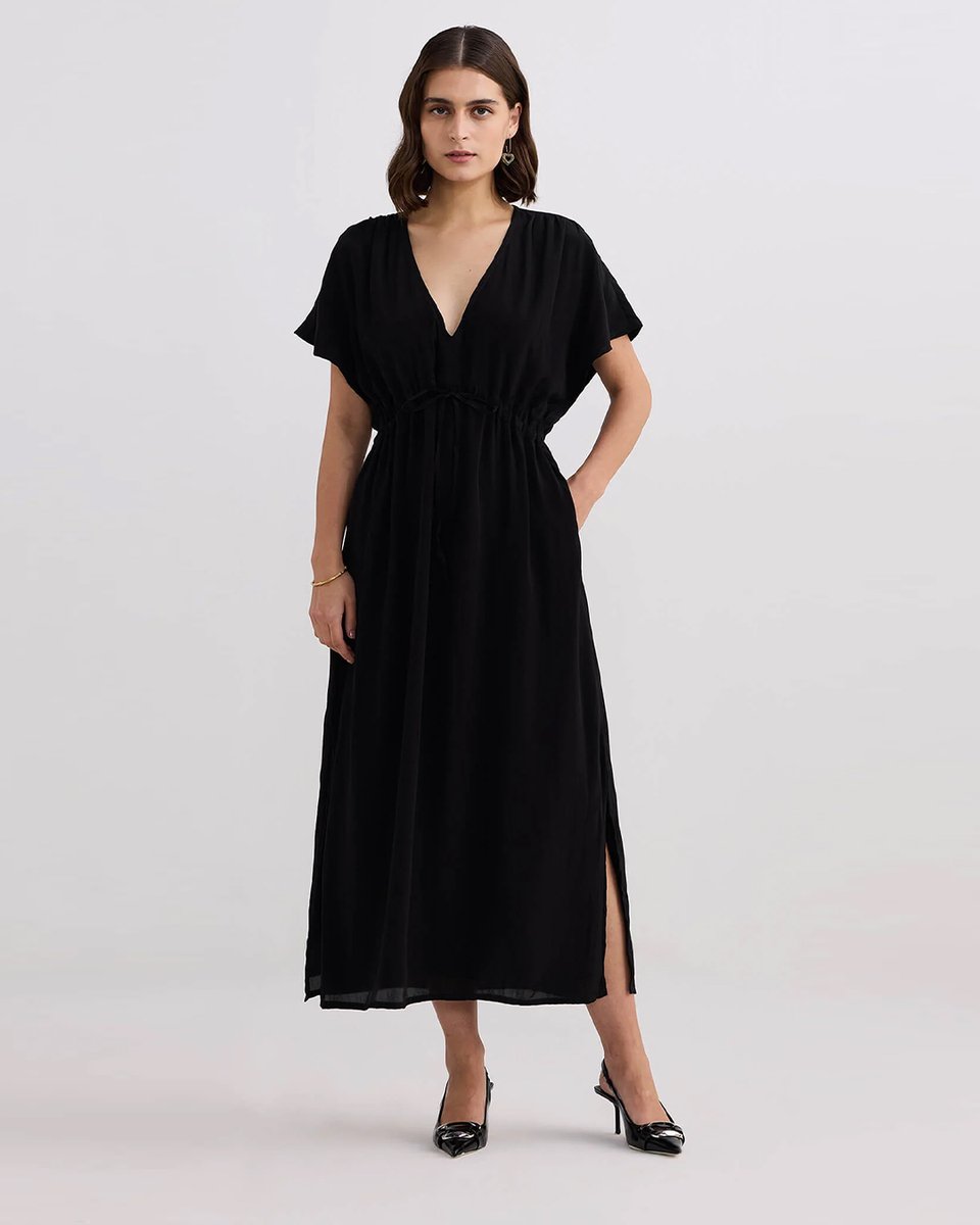 reistorlife's tweet photo. Just found the perfect timeless black maxi 🌱✨
Ethically made. Eco-friendly fabrics. A piece that will always outlast trends.

https://t.co/Gj4MJjFJbt

#SustainableFashion #EcoStyle #OOTD https://t.co/vVjmWBcpNL