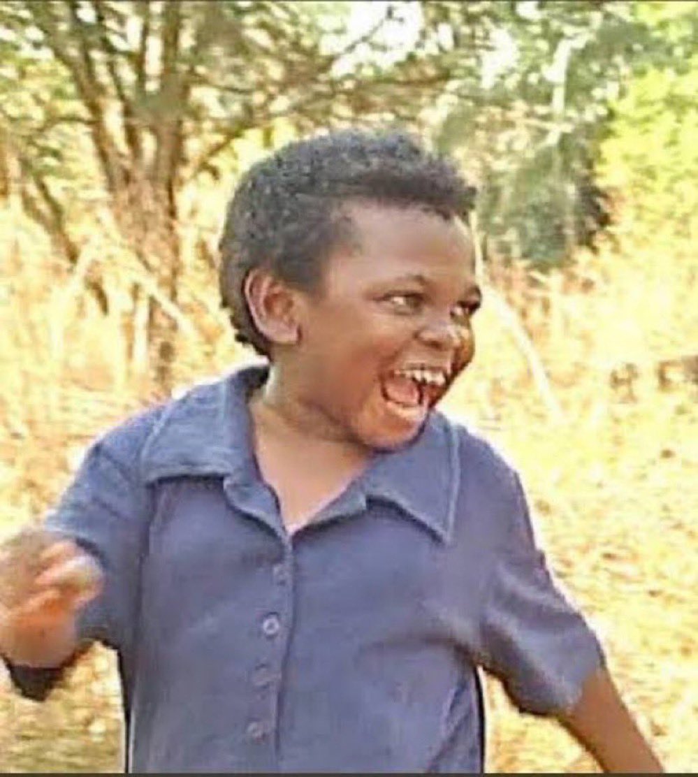 I don wake again this morning and shi shi I no bribe God. I'm grateful 🙏