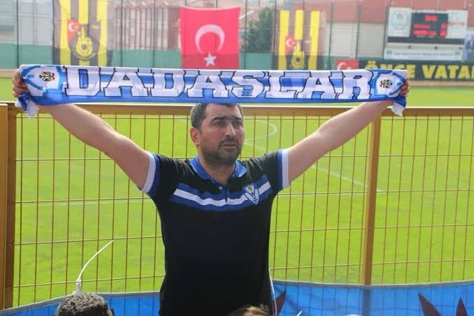Özlemin bastı gene ağabeyim reisimiz liderimiz ruhun şad olsun Erzurumspor sensiz yetim kaldı