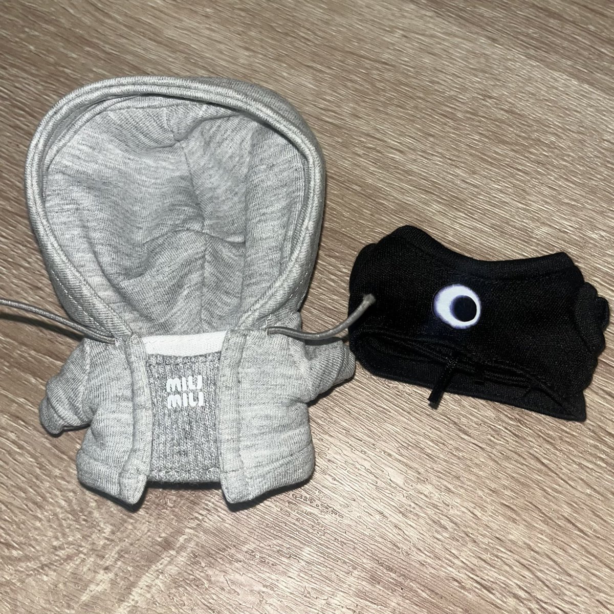 everseunq's tweet photo. wts enhypen doll ph

₱2000 for all / set + pf &amp; sf 
⭐️ 400 (10 cm wongugi) 
⭐️ 400 ea (sh dolls) 
⭐️ 500 (melonoo) 
⭐️ 150 ea (sh-inspired clothes) 

notes: dnc if sensitive. no rush shipping. can tingi sh dolls &amp; clothes :) 

🧩 dm to claim / inquire

# jungwon sunoo sunghoon https://t.co/jeDtXfkfGA