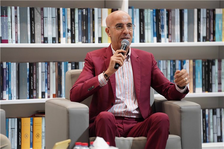 mbrlae's tweet image. Highlights from the poetry evening titled ‘Readings from the Poetry of Charles Baudelaire: Between Light and Shadows,’which was hosted by the #MohammedBinRashidLibrary in partnership with the Alliance Française Dubai. The evening offered a deep exploration of Baudelaire’s poetic…