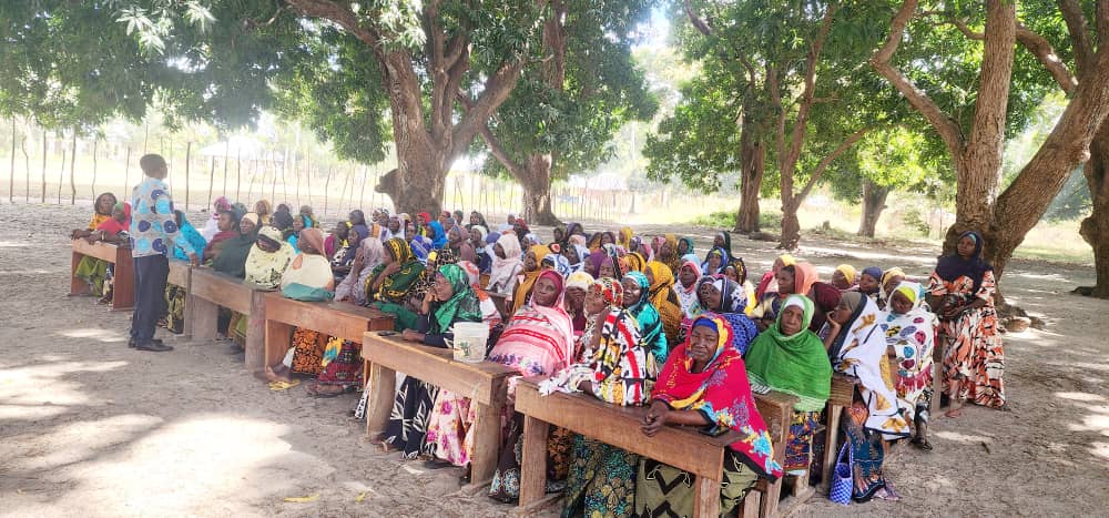 doorofhopetz's tweet image. Ni miaka 6 sasa tumekuwa tukishirikiana na shirika la kimataifa la #SWISSAID @SWISSAID_Tz kujengea uwezo wanawake, kuhamasisha umma na wanaume kuheshimu, kuamini na kulinda haki za wanawake za Kisiasa, Kijamii na Kiuchumi.