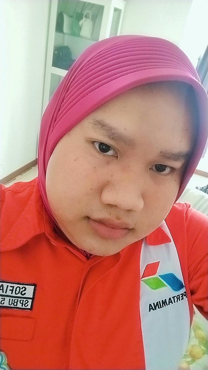 Sofiadevi_2001's tweet photo. Capee pulang kerjaa,🛵🛵⛽⛽ https://t.co/musBzbJLZD