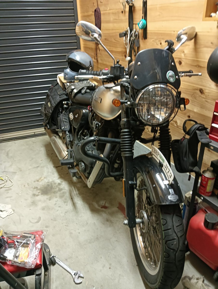 無事帰宅🏠
今回の初北海道ツーリングをほぼノントラブルで走りきれたのも相棒のおかげだ
燃費も36km/L以下はないし40kmも叩き出しガソリン切れの不安もなかった
密かにキノの旅 エルメスと心の中で呼んでいた☺️ありがとう
北海道の旅[完]
 #ベネリ
 #インペリアーレ
 #北海道ツーリングたましか