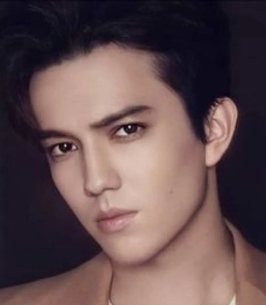<a href="/Helendear007/">Елена</a> GETTING TO KNOW DIMASH 

#AutumnWithDimash
Неважно где,главное всегда с тобой,с твоей прекрасной музыкой,dear Димаш! С тобой грустить,с тобой смеяться,с тобой бороться,с тобой любить!!!❤️❤️❤️
