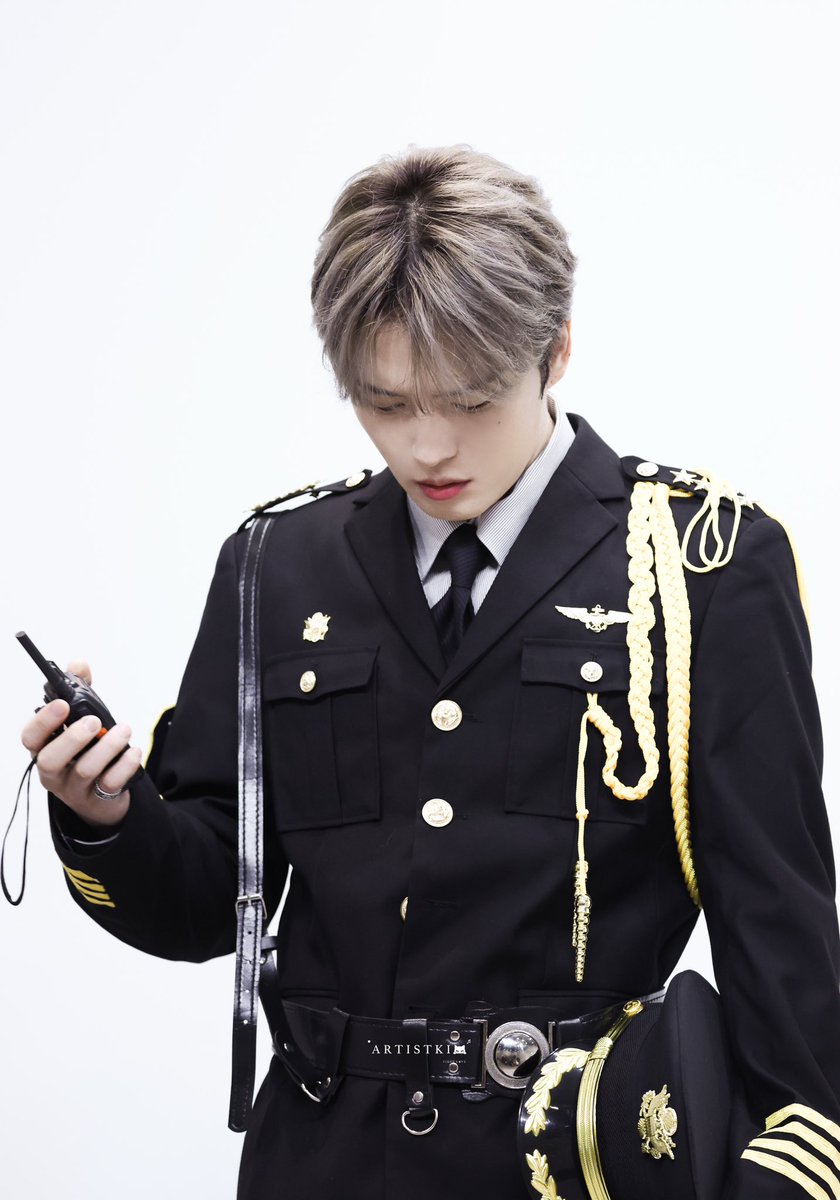 𝗔𝗥𝗧𝗜𝗦𝗧𝗞𝗜𝗠 | 金在中 (@ARTISTKIM0126) / X