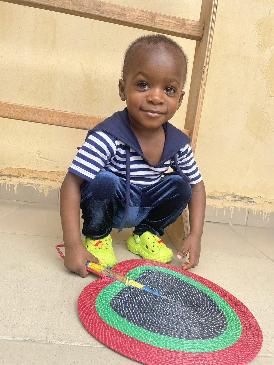 itzobaflo's tweet image. IF YOU&apos;RE WORRIED THAT SOMEONE IS BIGGER THAN YOU, MAY I NOTIFY/REMIND YOU THAT YOU&apos;RE ALSO BIGGER THAN SOMEONE.
EQUALITY DOESN&apos;T EXIST!