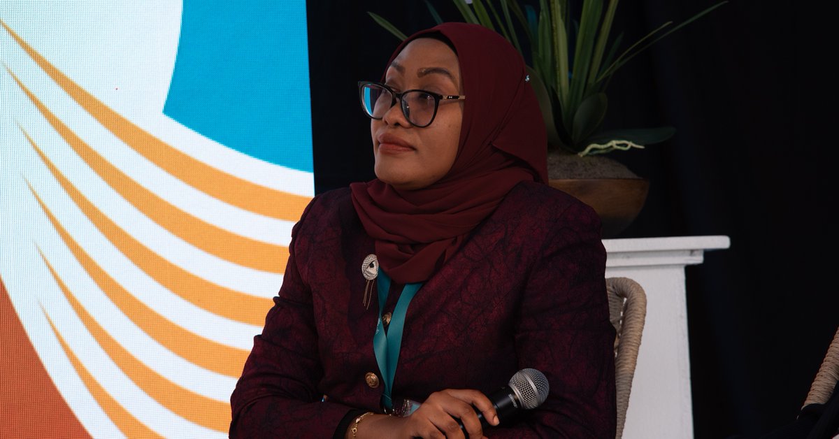 NewsAFI's tweet photo. At #AFIGPF, the Consumer Empowerment & Market Conduct WG held a fireside chat on protecting consumers in an age of complexity.
Speakers shared insights on scam detection, inter-agency coordination & consumer protection in interoperable payments.
#FinancialInclusion https://t.co/Xhe3GRCjmo
