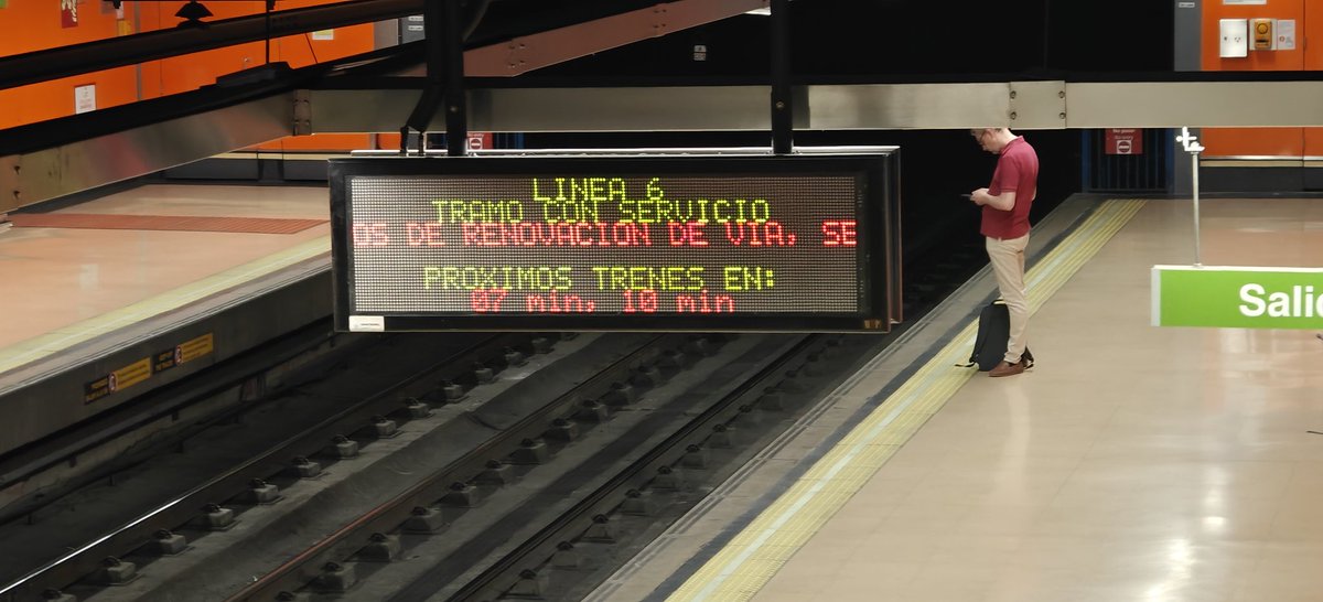 Así hemos empezado en la linea 1 en hora punta.<a href="/metro_madrid/">Metro de Madrid</a>