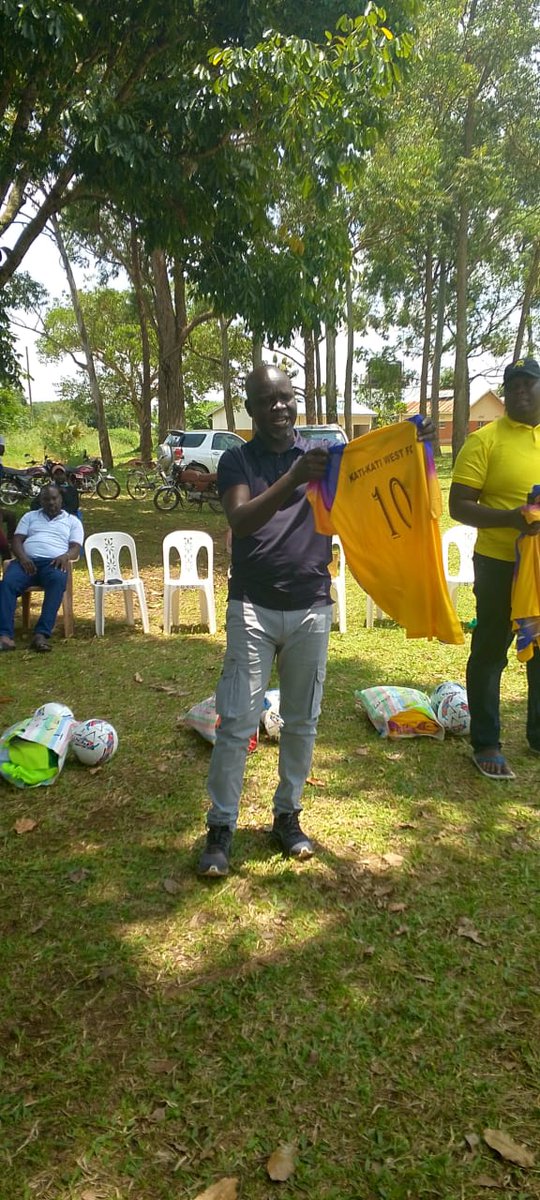 𝗠𝗣 𝗕𝗮𝗿𝗱𝗲𝗴𝗲-𝗟𝗮𝘆𝗶𝗯𝗶 𝘂𝘀𝗶𝗻𝗴 𝗦𝗽𝗼𝗿𝘁𝘀 𝗮𝘀 𝗮 𝗣𝗹𝗮𝘁𝗳𝗼𝗿𝗺 𝘁𝗼 𝗖𝗮𝗺𝗽𝗮𝗶𝗴𝗻 𝗳𝗼𝗿 𝗠𝗶𝗻𝗱𝘀𝗲𝘁 𝗖𝗵𝗮𝗻𝗴𝗲 𝗮𝗻𝗱 𝗬𝗼𝘂𝘁𝗵 𝗗𝗲𝘃𝗲𝗹𝗼𝗽𝗺𝗲𝗻𝘁.
<a href="/Mapenduzi_Ojara/">Mapenduzi</a> 
<a href="/ntvuganda/">NTV UGANDA</a> 
<a href="/nbstv/">NBS Television</a> <a href="/ubctvuganda/">UBC UGANDA</a> <a href="/Parliament_Ug/">Parliament of Uganda</a> 
<a href="/JanetMuseveni/">Janet K Museveni</a>
<a href="/OgwangOgwang/">Peter Ogwang</a>