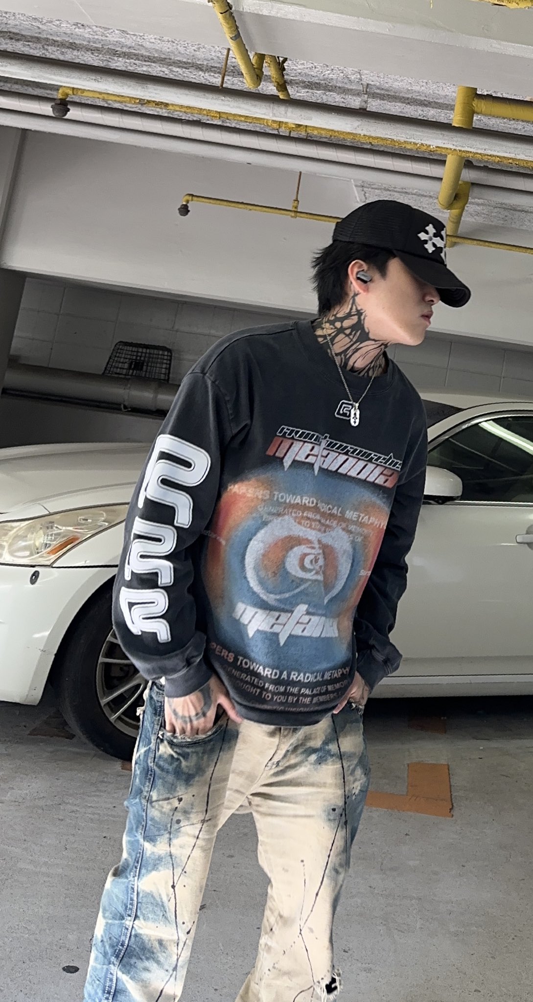 Ø (@___xo_o_ox___) / X