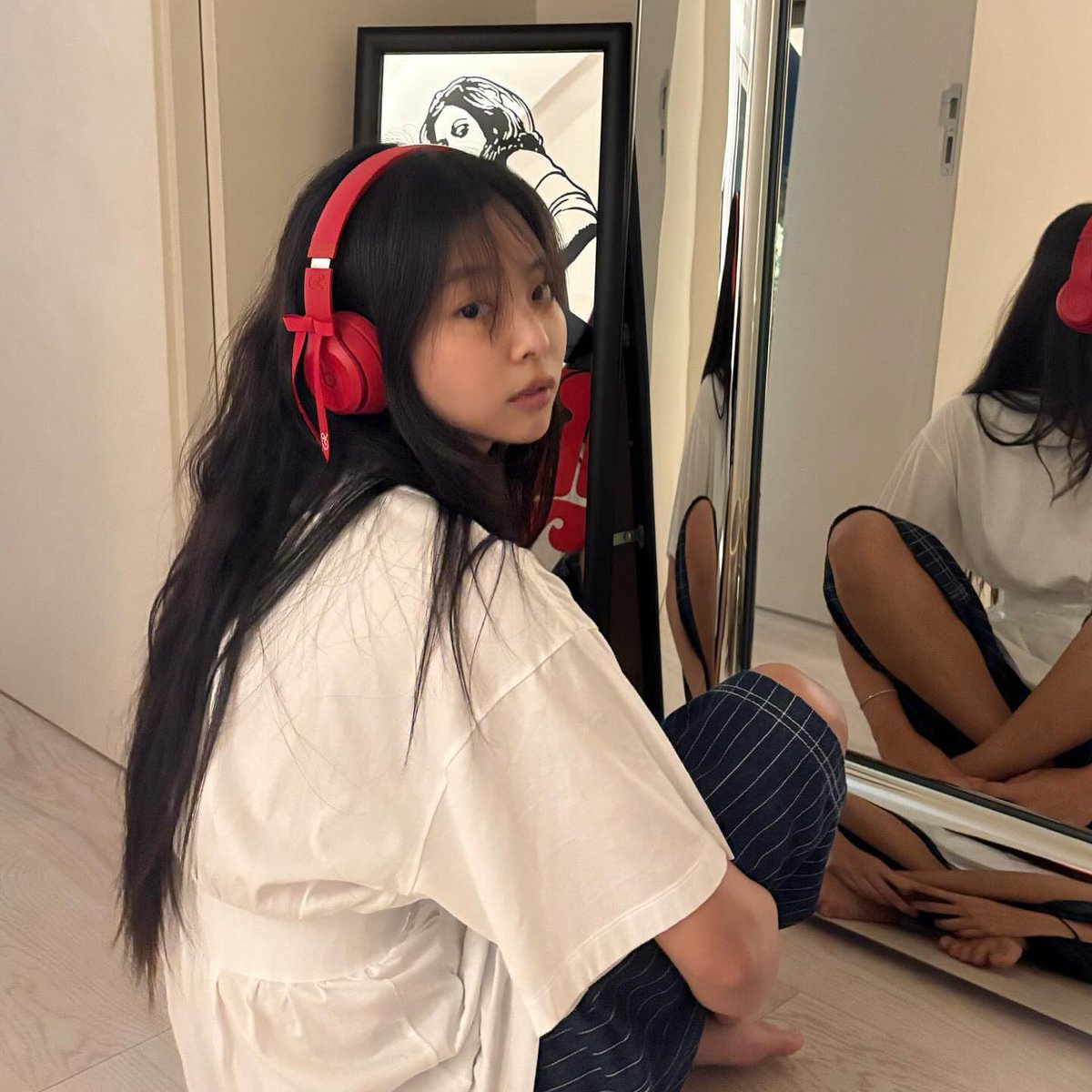 jnksxst's tweet photo. So girlfriend material🥹 https://t.co/slpTw4nbSK