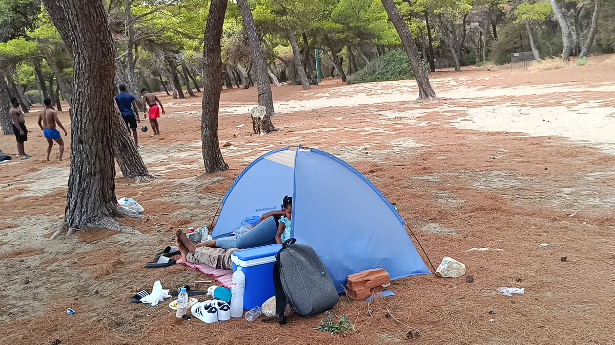 CommunityRightG's tweet photo. Le weekend du 31 août 2025, la Communauté ivoirienne de Grèce, en collaboration avec nos frères et sœurs ressortissants Guinéens en Grèce, a organisé une excursion à la plage de Marathona.

Nous remercions chaleureusement toutes les communautés présentes pour leur participation. https://t.co/3JSEQho16e