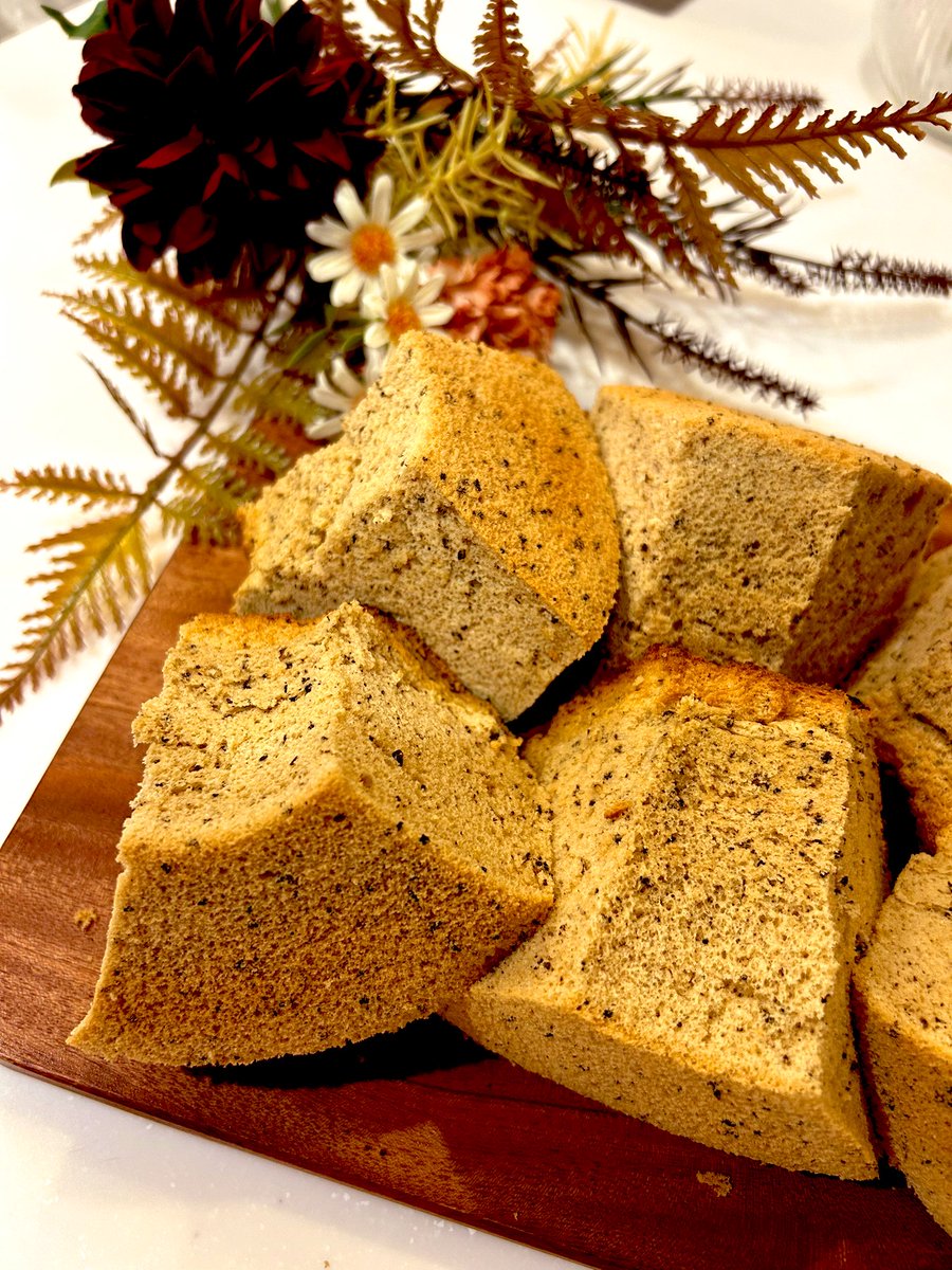 紅茶のシフォンケーキふわふわに出来た☺️