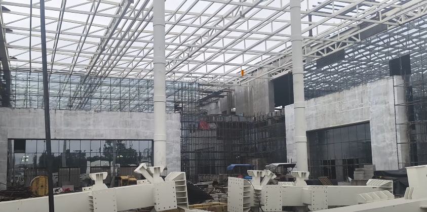ChennuSridhar's tweet image. #StationRedevelopment #InfraUpdate #IndianRailways

#Secunderabad Station makeover #update:

Glass façade installation is progressing steadily and edging closer to completion as part of the ₹720 crore modernization drive

📷 : food central