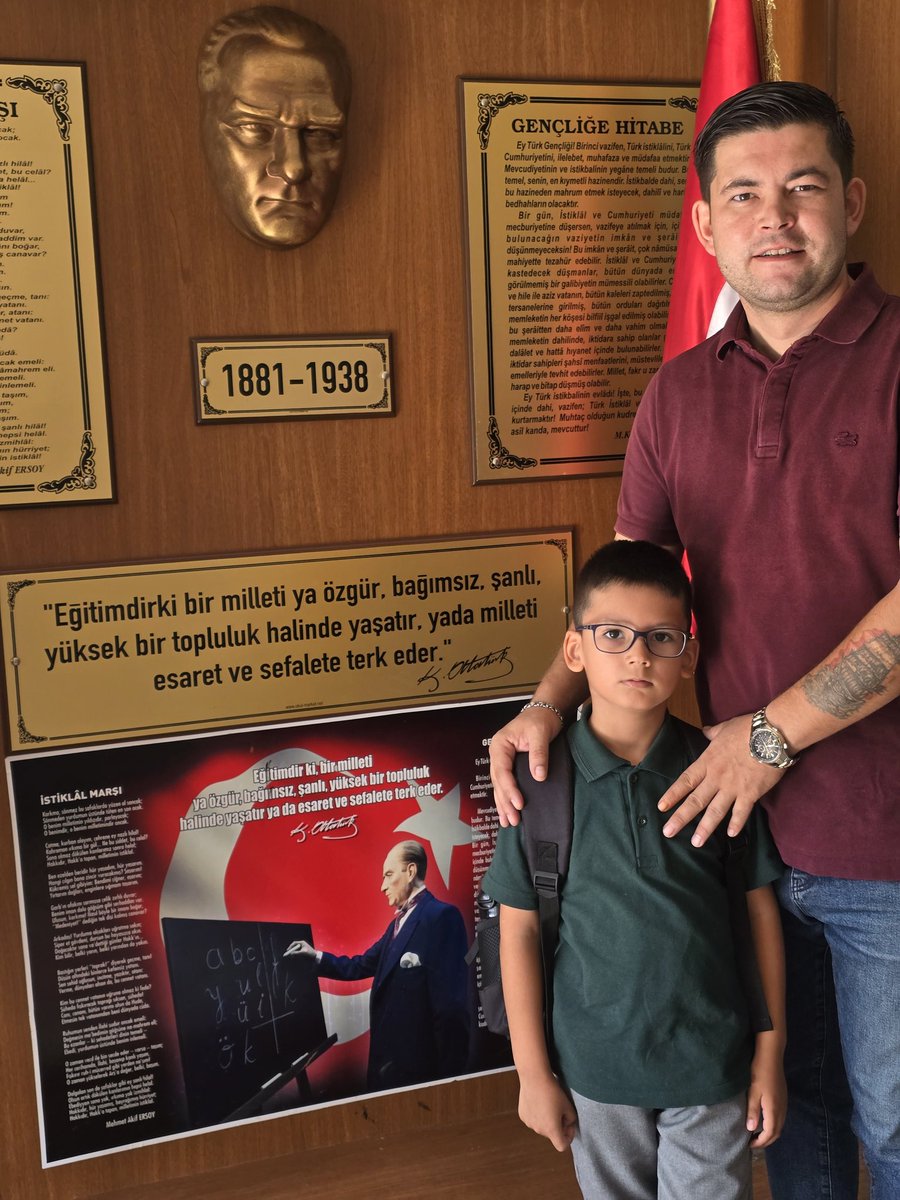 Başta canım oğlum olmak üzere tüm çocuklarımız,  öğrenme yolculuğunuz sevgiyle, neşeyle ve başarılarla dolu olsun. Yolunuz açık, geleceğiniz aydınlık olsun! 🌟