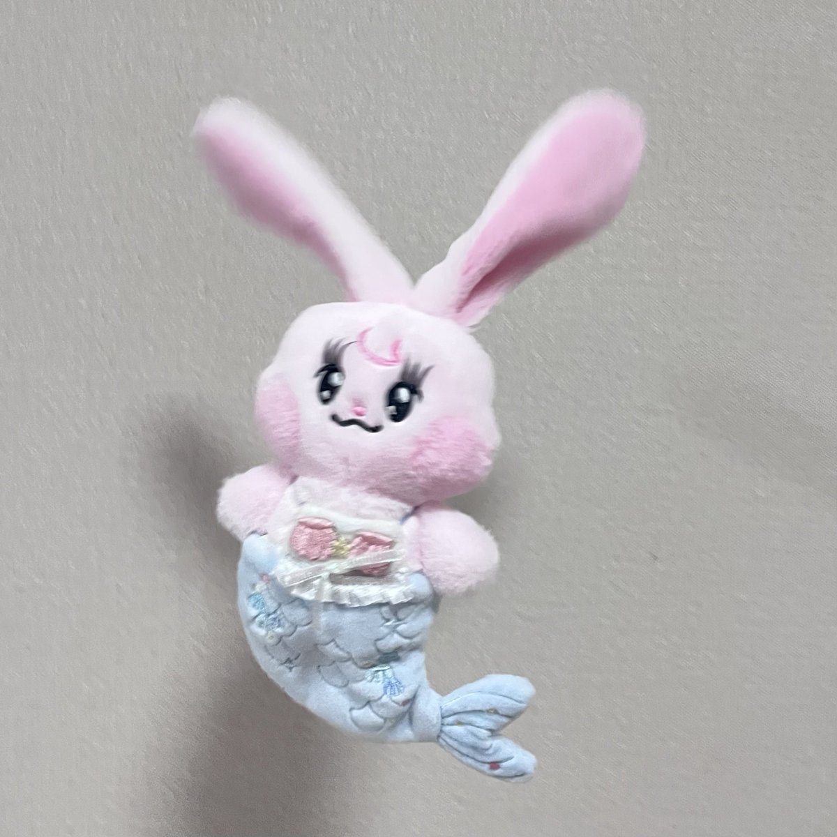 หนุมะต้องแลกปีกกับหางแยะ หนุบินได้ด้วยหุของหนุเอง