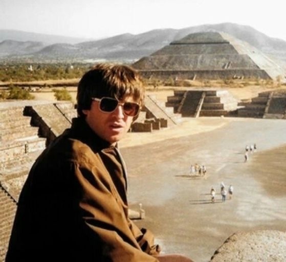 andy saw oasis tweet media