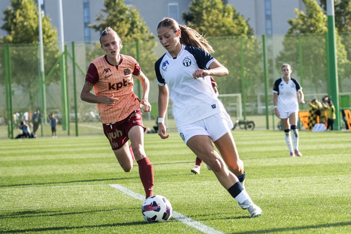 🧮 𝐃𝐞𝐢𝐧 𝐅𝐂𝐙-𝐖𝐨𝐜𝐡𝐞𝐧𝐞𝐧𝐝𝐞 𝐢𝐦 𝐔̈𝐛𝐞𝐫𝐛𝐥𝐢𝐜𝐤

Torloses Unentschieden für die FCZ Frauen gegen YB, die U21 gewinnt auswärts gegen den FC Biel-Bienne 1896 mit 4:2:

Zur Resultatübersicht:

👉 tinylink.net/z2ibf

#fcz