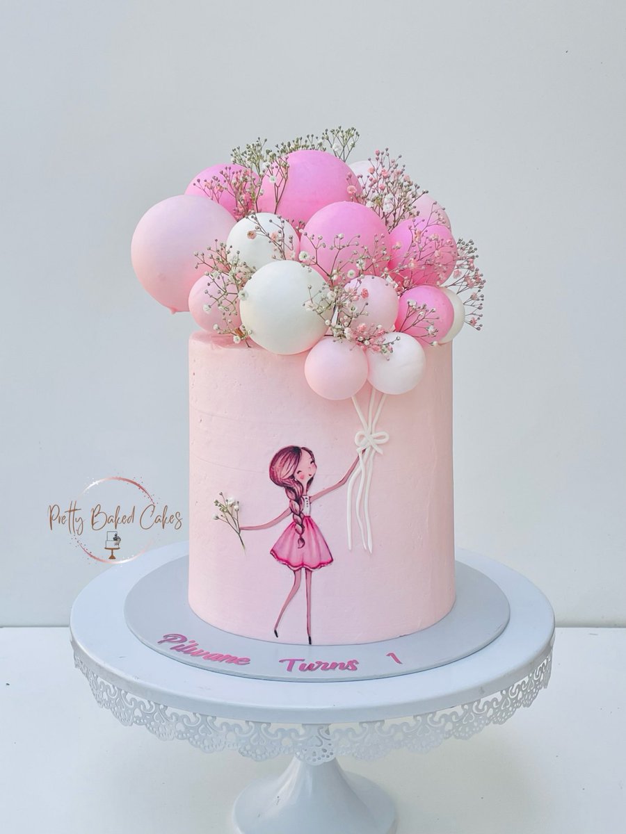 Pretty in pink delight 🌸
Pilwane turns 1 💕

For all cake inquiries please contact 0612118570.