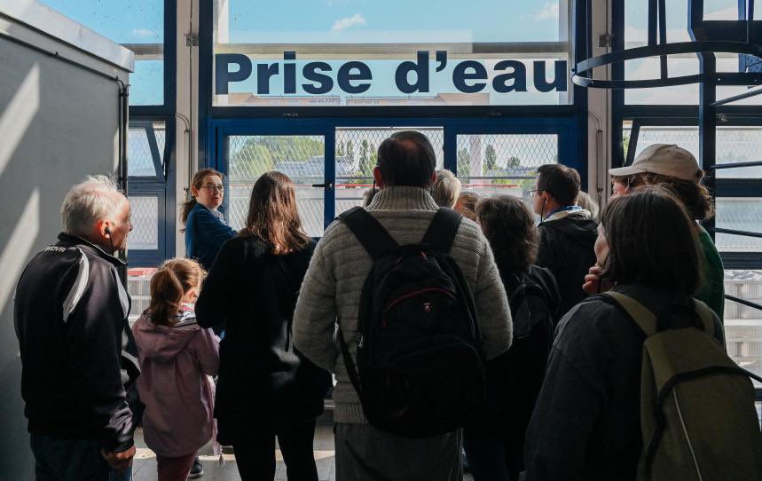 [Journées du Patrimoine] Découvrez la fabrique de l’eau du robinet ! 

Le samedi 20 septembre, le #SEDIF ouvre les portes de ses 3 usines de production et de son site de Palaiseau (station et château d’eau) !

ℹ️ sur sedif.com/journeesdupatr…