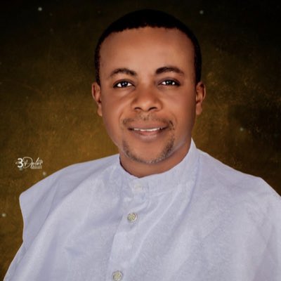 PropOlawale's tweet photo. #NewProfilePic https://t.co/7SH6yc0aCH