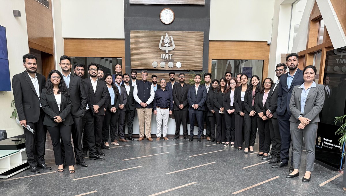 IMT Ghaziabad had the privilege of hosting Mr. Sandeep Chaudhary, Senior Manager – Talent Development at HashedIn by Deloitte, for an insightful session with the PGDM-ExP cohort on “Navigating Careers in the AI Age.”

#IMTGhaziabad #PGDMExP #LeadershipTalks #HashedIn #Deloitte