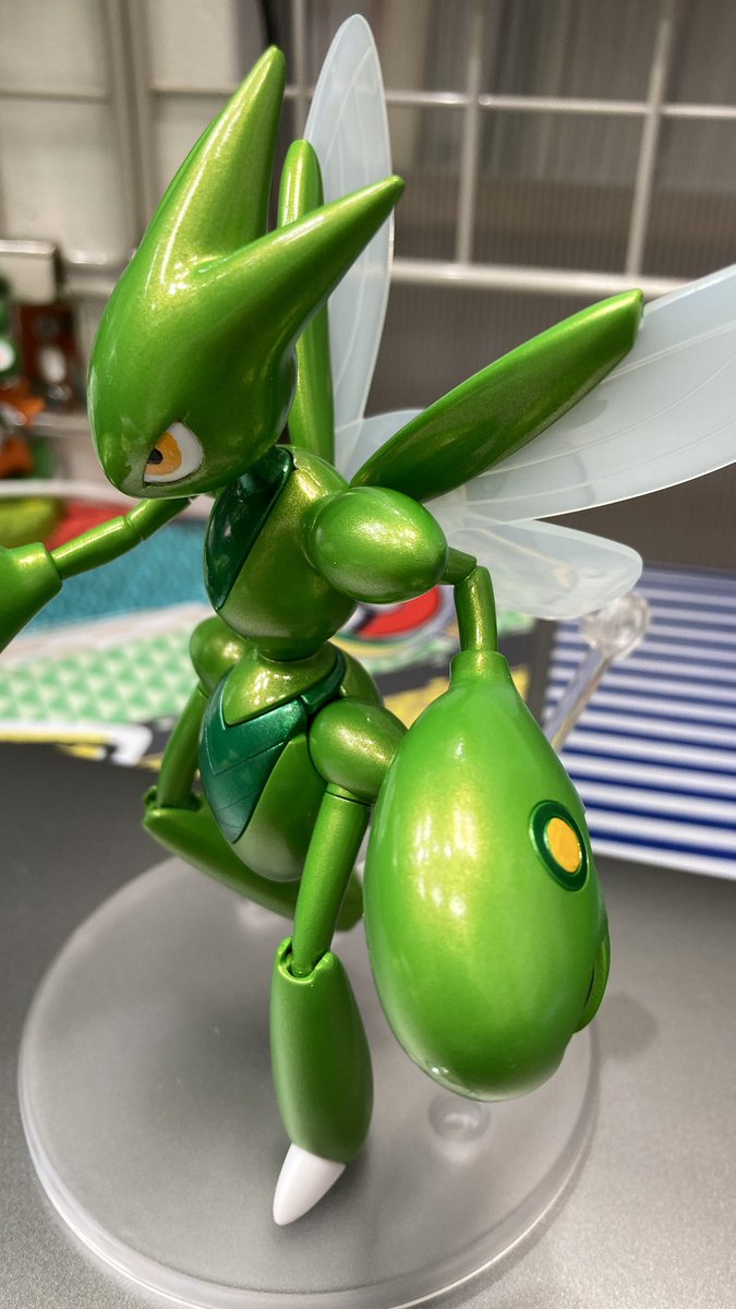 cook0141's tweet photo. ポケプラ ハッサム 塗装終わったー
初チャレンジやったけどめちゃくちゃ楽しくて、黙々と進めてた笑
ハッサムは色違いが好き。いや、、赤も捨てがたいけど…。
筆塗りは苦手や😇
エアブラシ欲しい😇
マスキング何回かミスった😇
まあ、楽しめたんでヨシ！👉 https://t.co/KE8i74ACPd