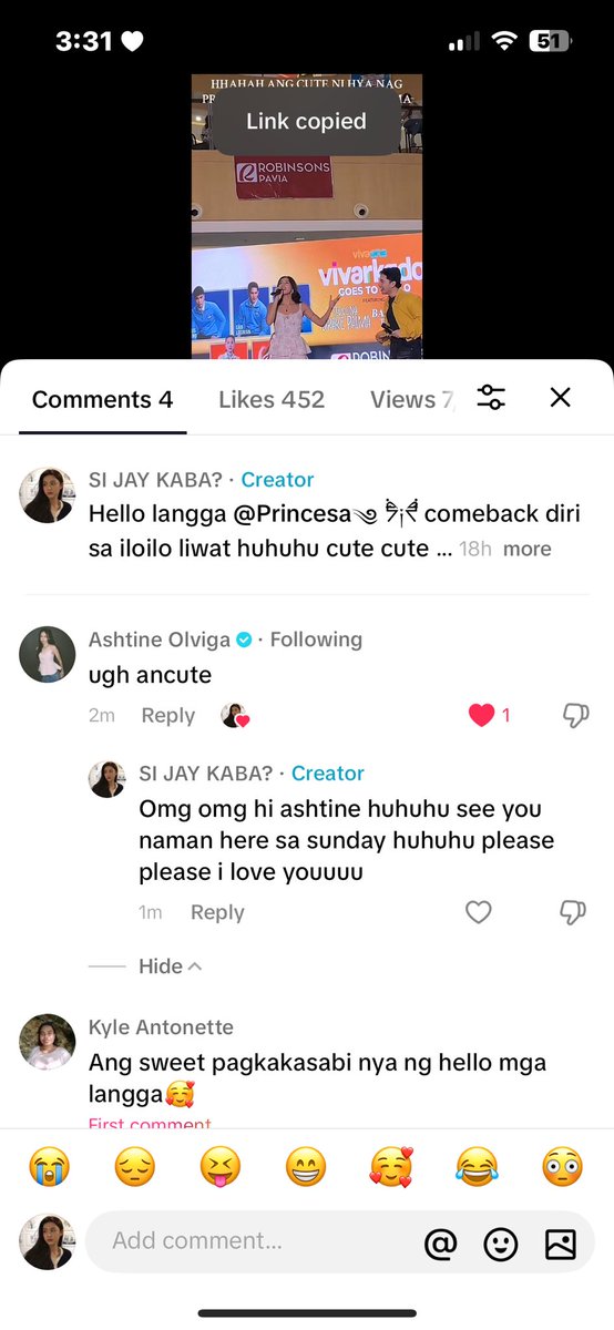 KailaInAllWays's tweet photo. Omg naiiyak ako si ash mag comment sa tiktok ko about hya😭😭😭 cute cute talaga ni ash basta about hya shet naiiyak ako https://t.co/Pm4nzG1Hj6 https://t.co/GFcYR8DHK4