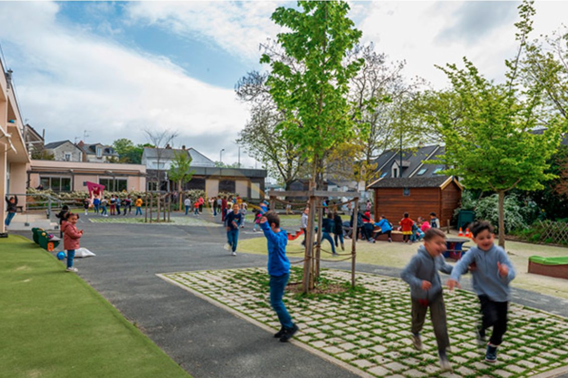 #GrandiràAngers Des conditions d'accueil favorables dans les écoles
👉 Les chiffres de la rentrée 2025-2026
angers.fr/vivre-a-angers…