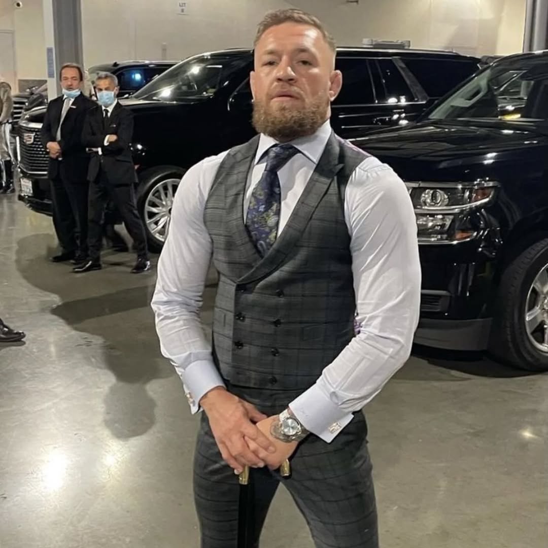 Irish, please come together!  Take back your country.

Vote for Conor McGregor 🇮🇪