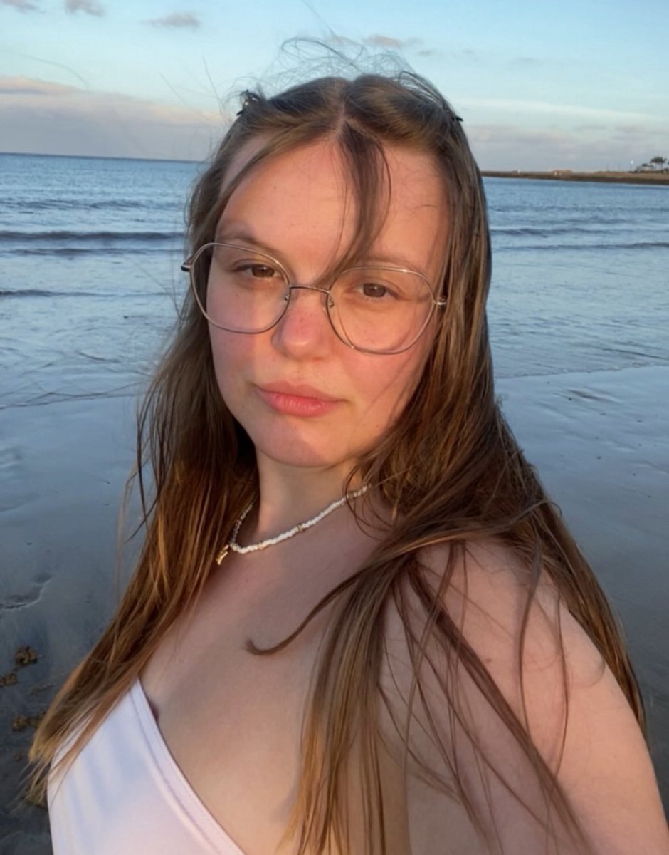 Zahl, und halt dein Maul😌
Keiner Interessiert sich für dein Mini🍤🤏🏼

Also Loser Amazon Gutscheine in meinen DMs JETZT

Findom Geldherrin Geldsklave loser