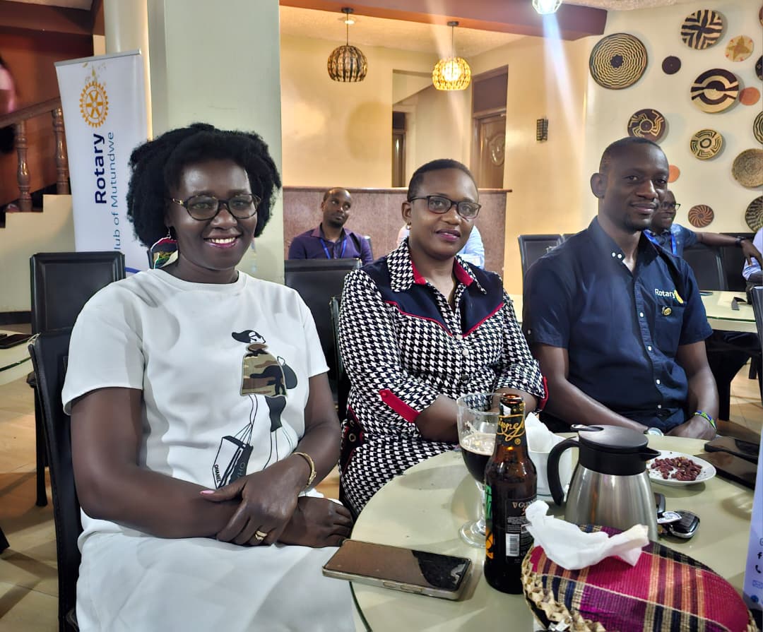 RotaryNalumunye's tweet photo. Last Friday, Sept 5th we escorted our esteemed AG @RobertNsereko3 on his Official visit to RC Mutundwe .
It was such a memorable visit full of sharing, learning & connecting!
#uniteforgood #partnerships #RotaryWorldOver https://t.co/FjeoQIPons